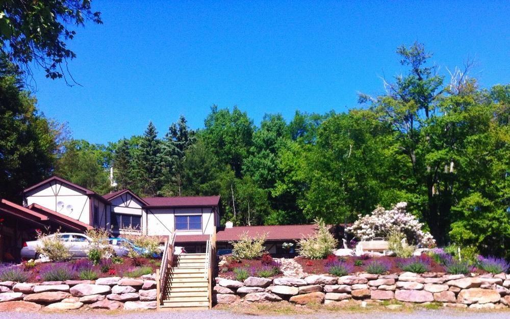 Lake Harmony Inn Экстерьер фото