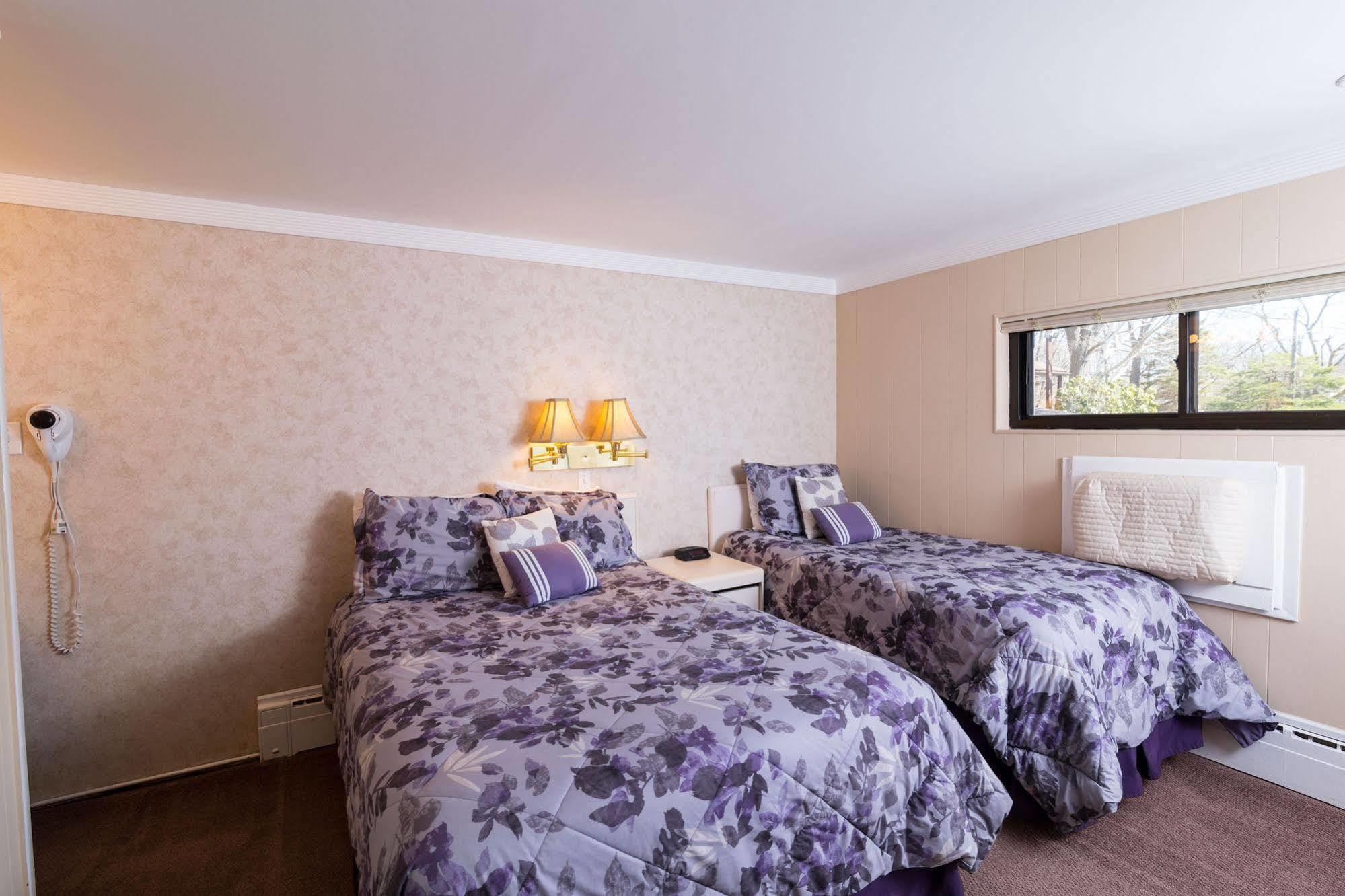Lake Harmony Inn Экстерьер фото