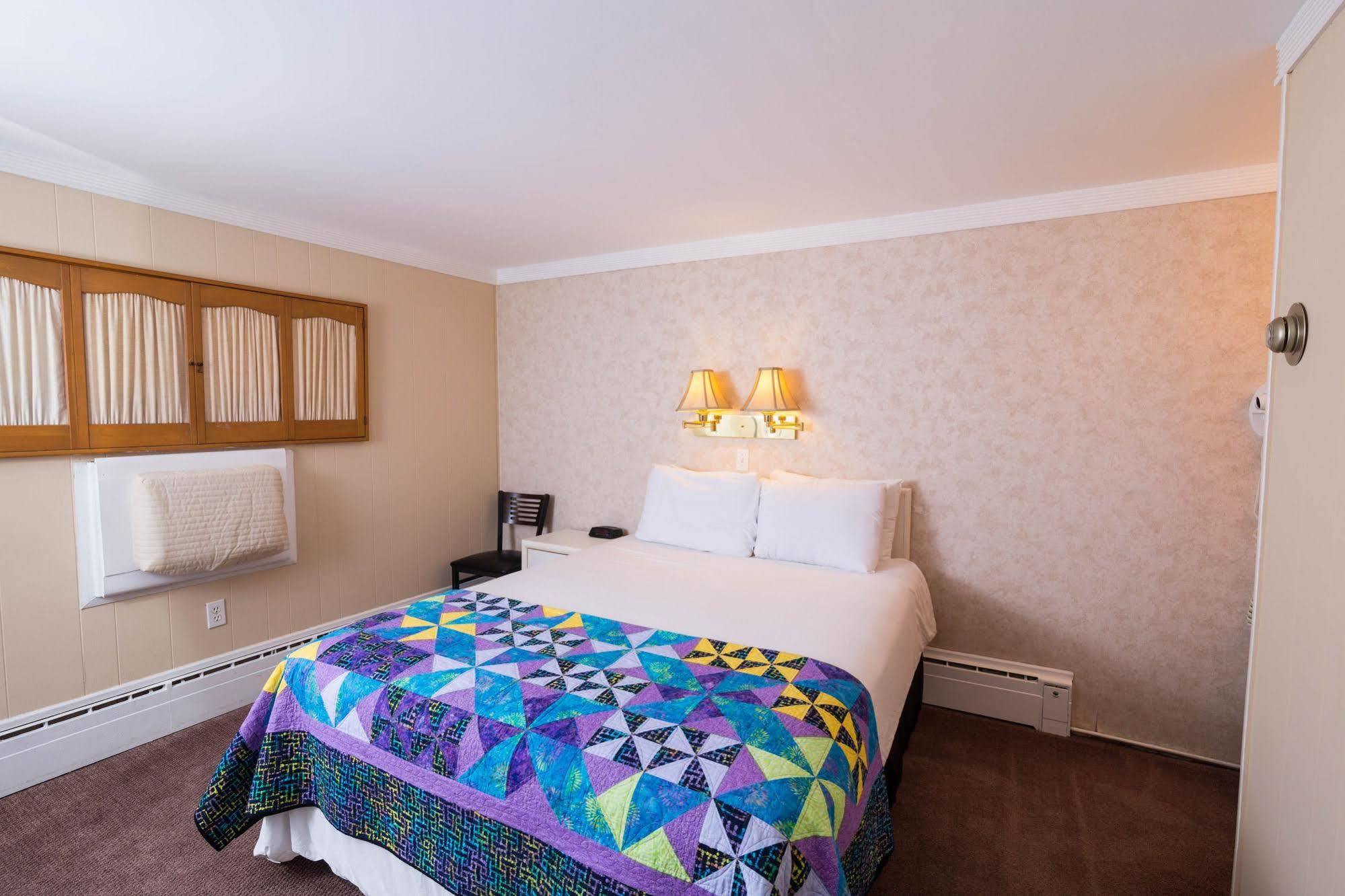 Lake Harmony Inn Экстерьер фото